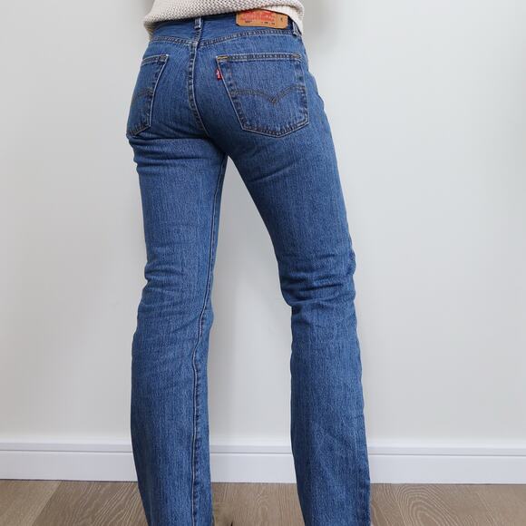 Levi's Blue Straight Leg Women's Jeans - Picture 10 of 13